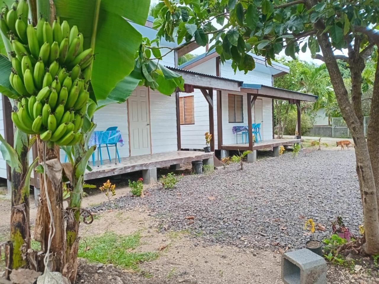 Bora Bora Vaitihei Lodge 2 Bungalows Exterior photo